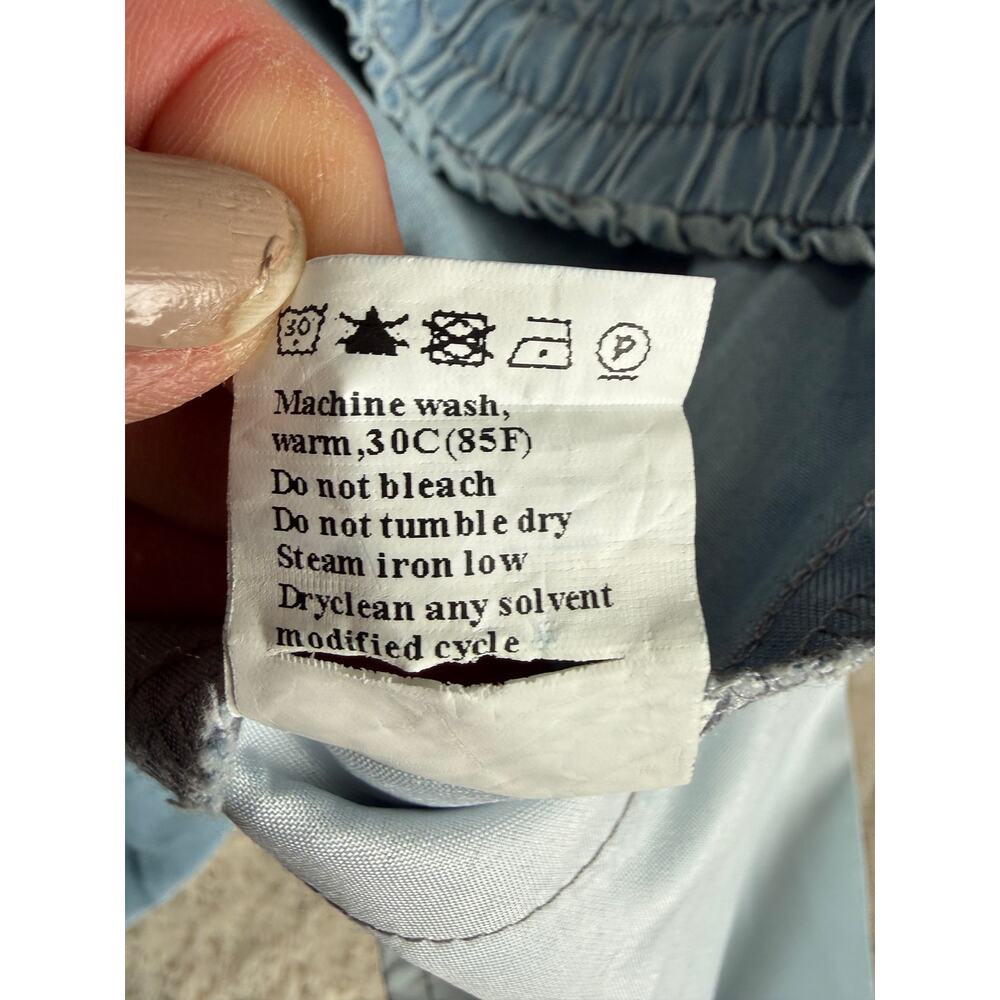 Plaza Pants Chambray Blue Size Medium NWOT - Picture 3 of 6